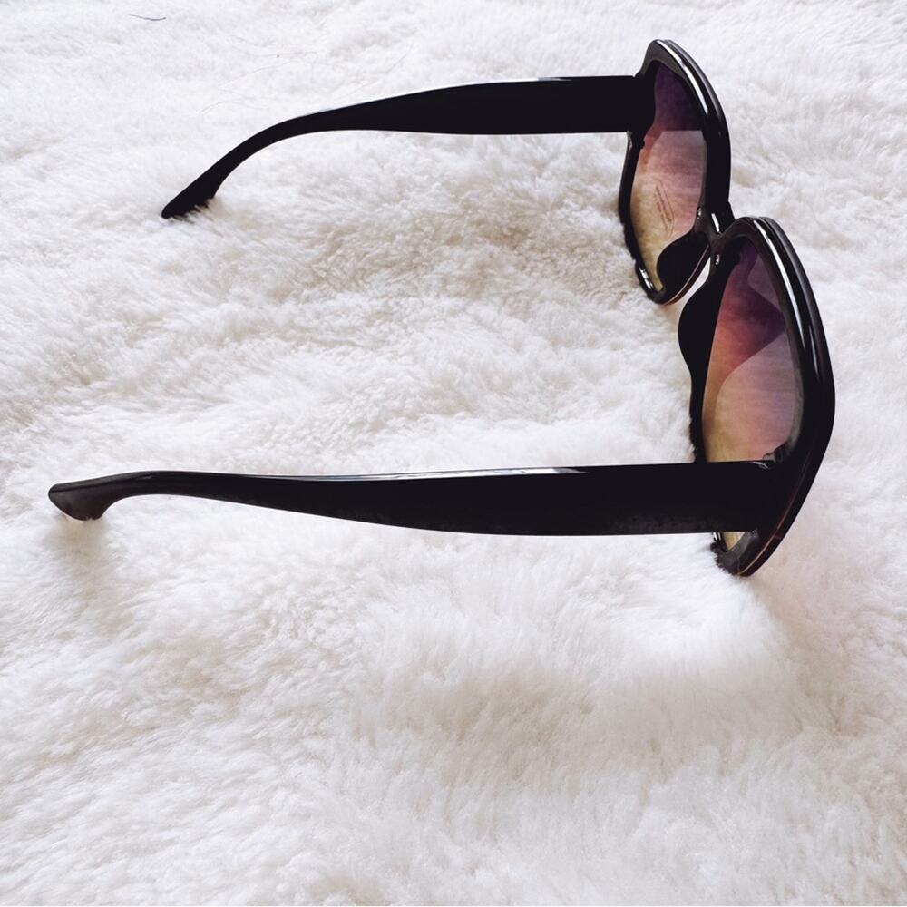 Abby Black & Pink Square Frame Sunglasses - Picture 7 of 10